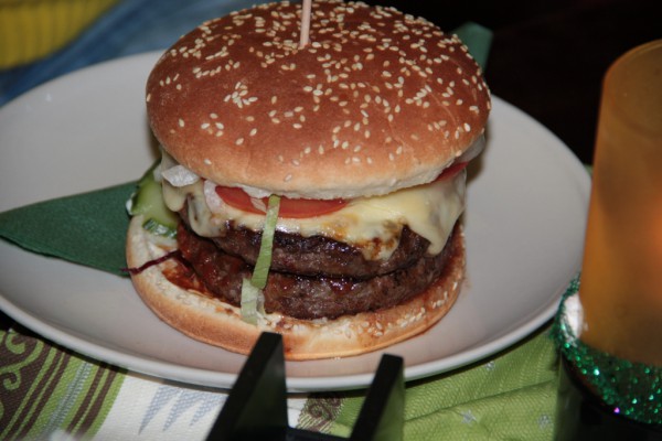 Cheeseburger im Kildare City Pub
