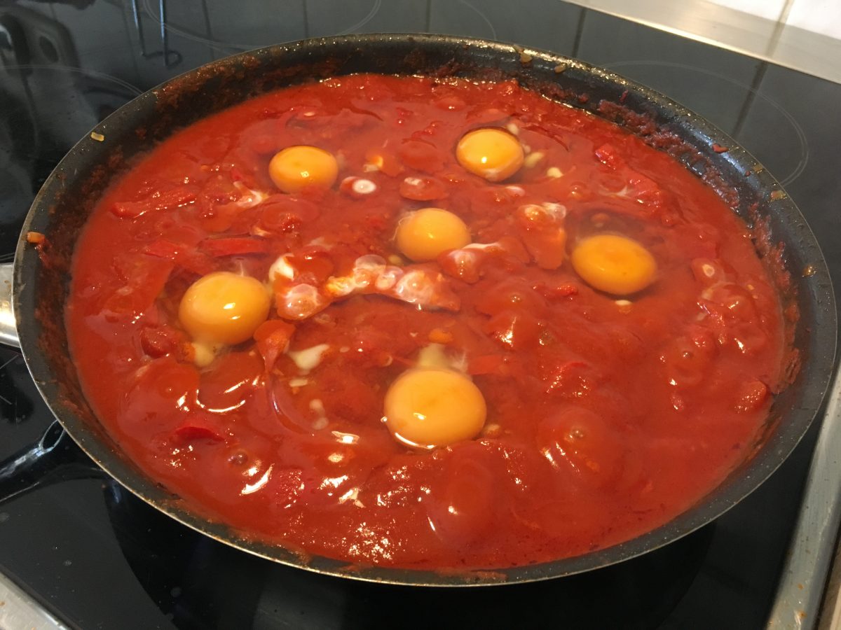 Shakshuka - Eier in Tomatensoße