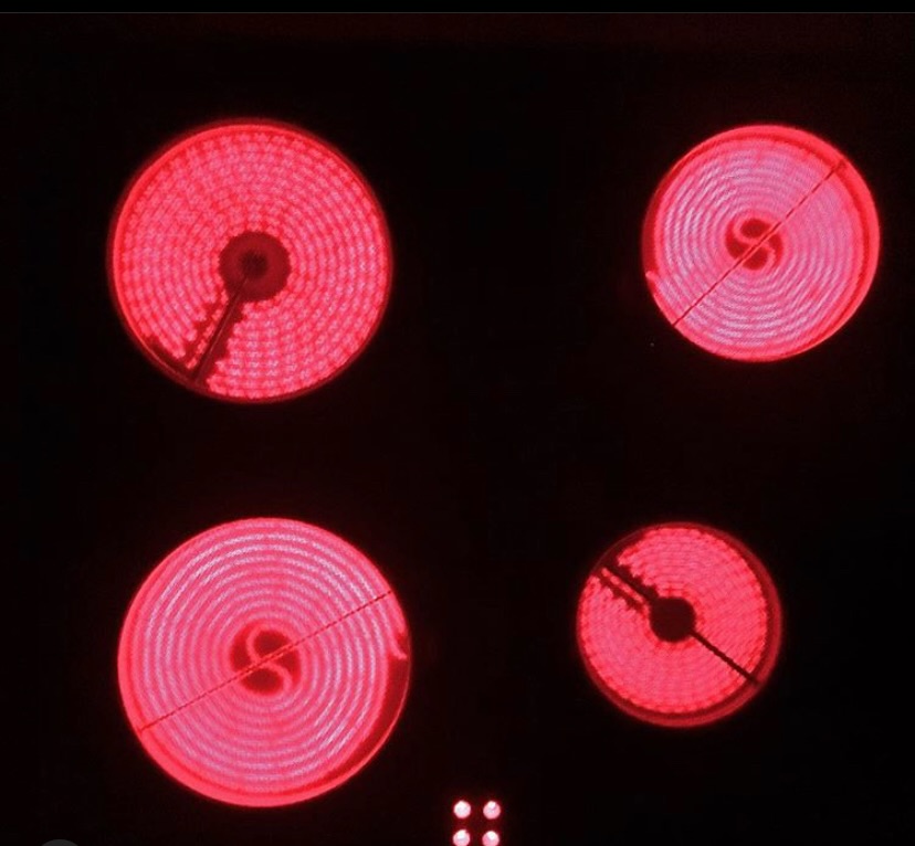 Wir wünschen euch einen schönen vierten Advent und ein paar tolle Weihnachtstage. Habt eine schöne Zeit und bleibt gesund.  #herdplattenadventskranz #hohoho #weihnachten #adventszeit #leipzig