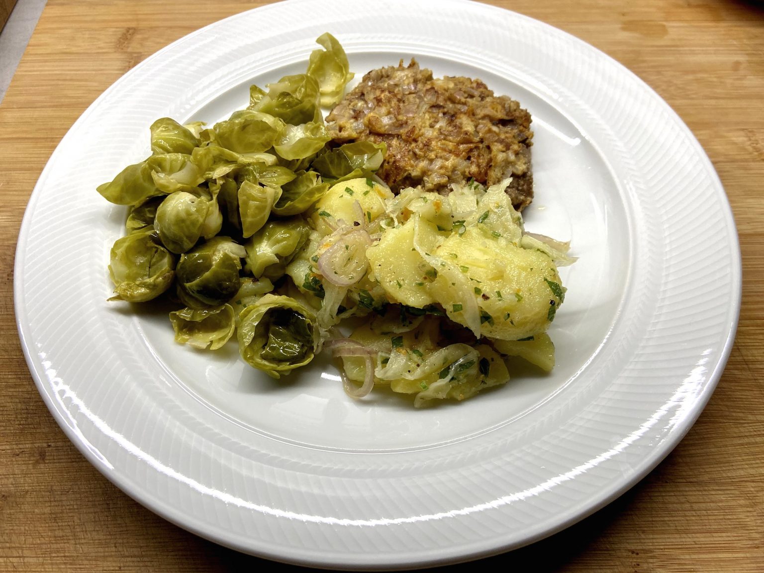 Rezept: Kartoffel-Fenchel-Salat mit Petersilien-Vinaigrette | Gastro L.E.